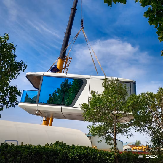 La maison minuscule en verre modulaire mobile préfabriquée de luxe peut être adaptée aux besoins du client